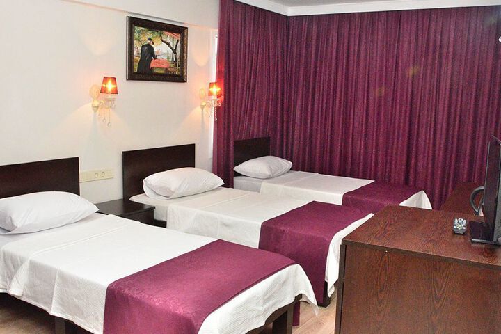 Room 14 of 20