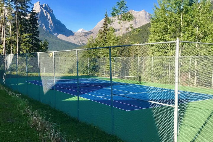 Tennis court