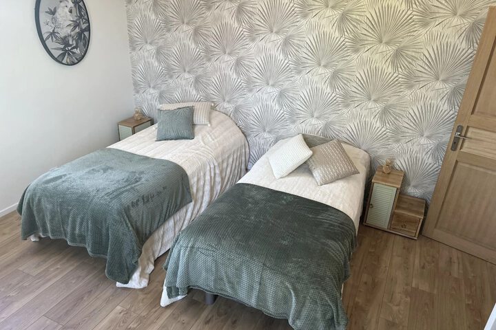 Room 7 of 45