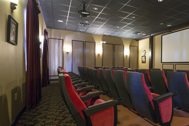 Entertainment 28 of 37