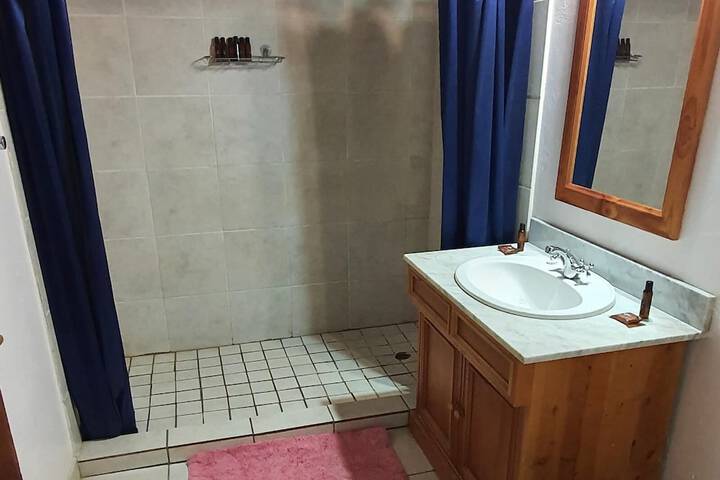 Room 26 of 49