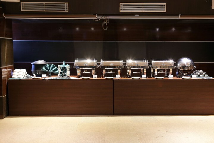 Dining Photos