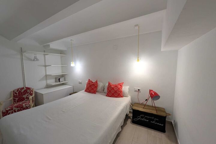 Room 19 of 64