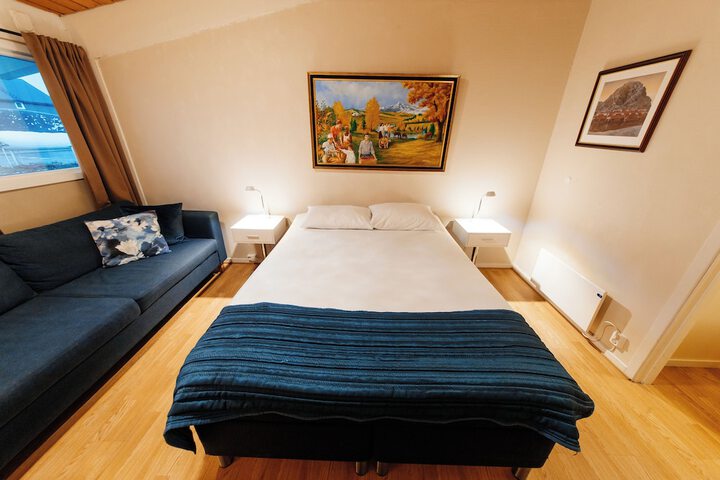 Room 79 of 199