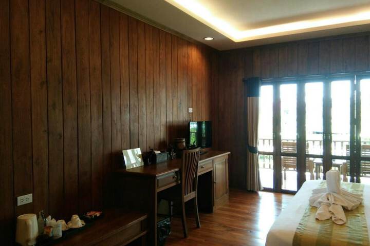Room 22 of 45