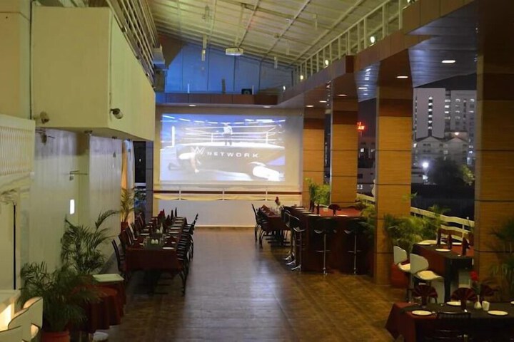 Dining 6 of 6