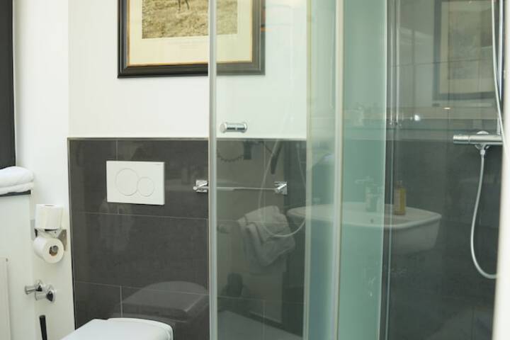 Room 45 of 57