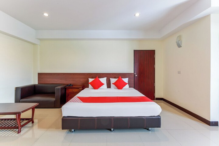 Room 7 of 25