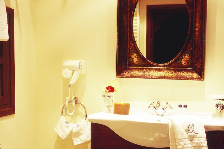 Bath Interior