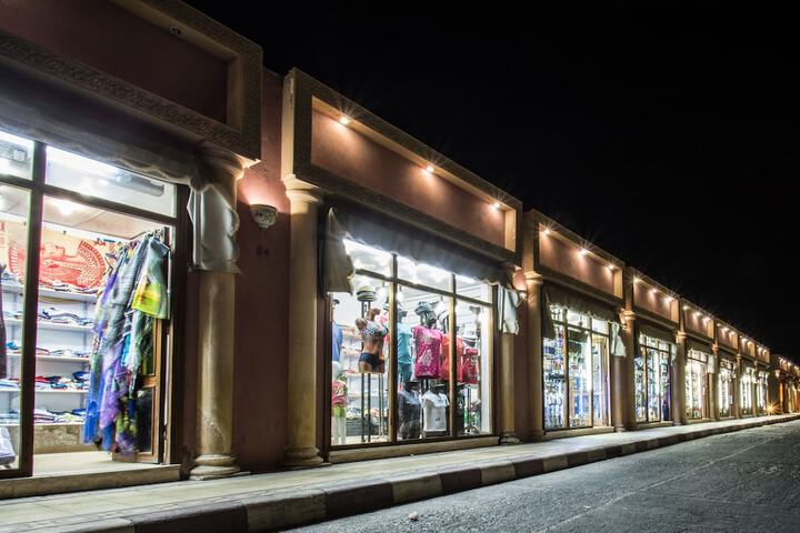 Gift Shop 82 of 140