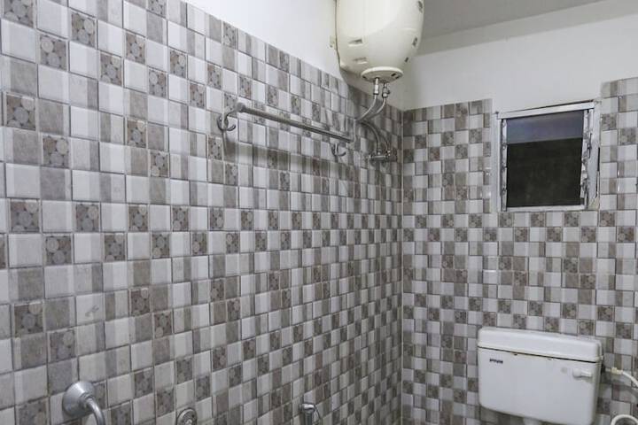 Room 18 of 20