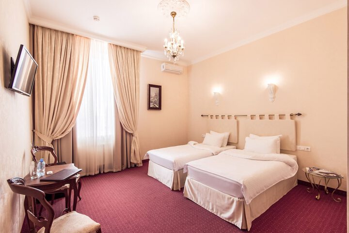 Room 40 of 41
