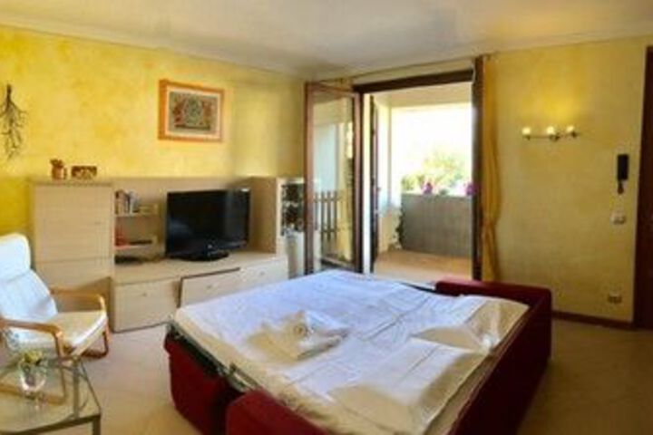 Room 412 of 499