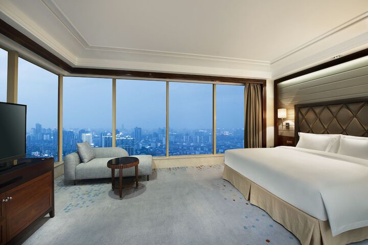 Room 29 of 75