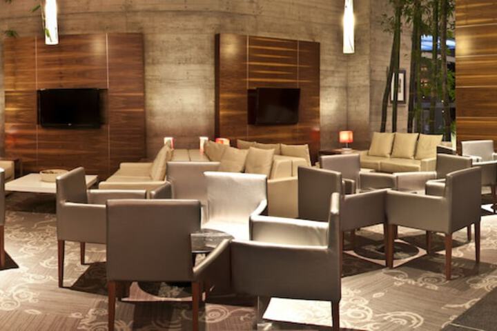Hotel Lobby