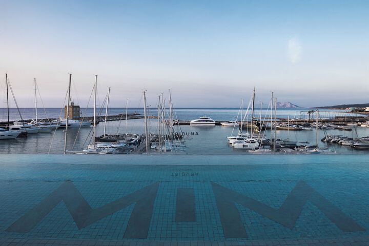 Exterior of MIM Sotogrande Member of Meliá Collection