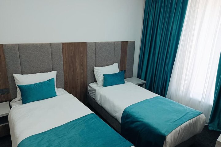 Room 7 of 31