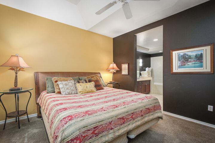 Room 25 of 229