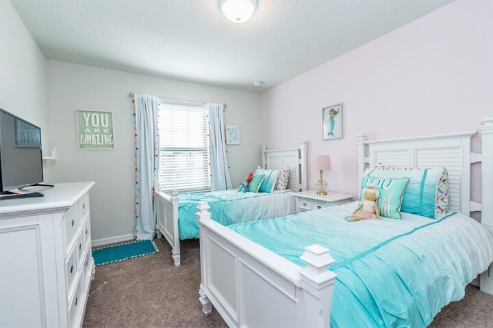 Room 15 of 52