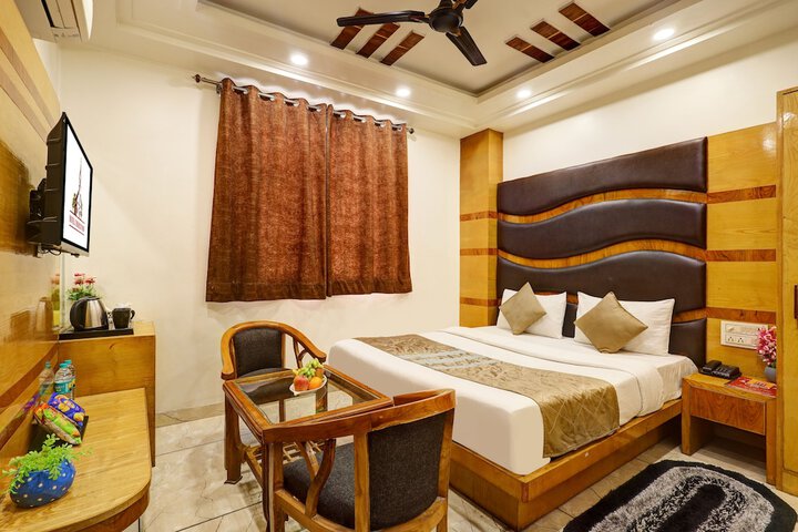 Room 20 of 31