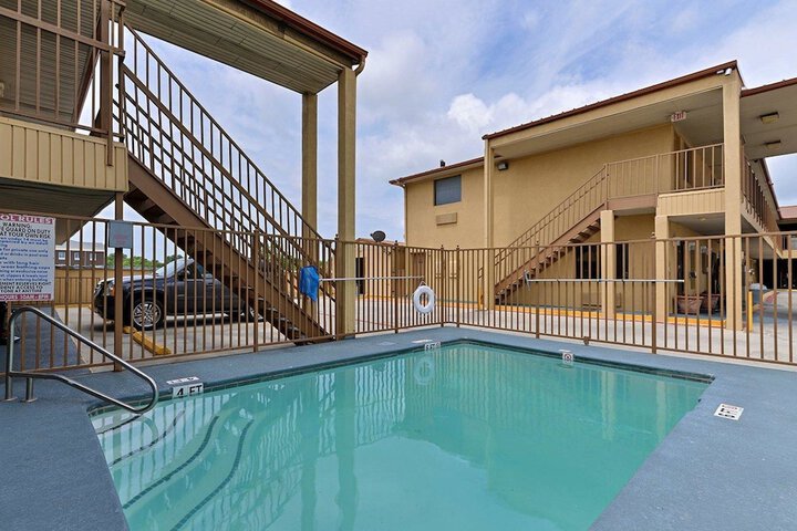 Econo Lodge