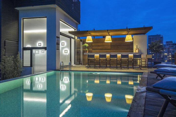 Pool Hotel
