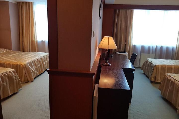 Room 10 of 56