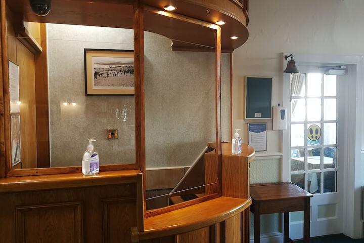 The Marlborough Hotel