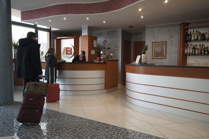 Hotel 4 of 34