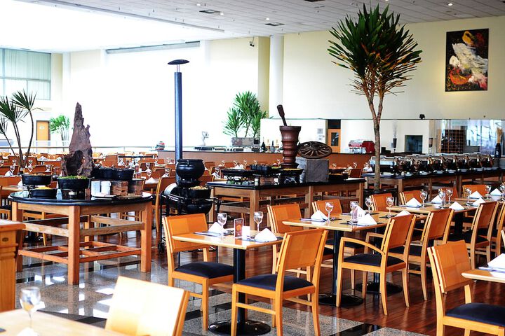 Dining 73 of 139