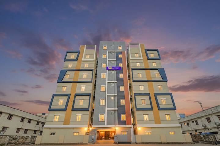 Fabhotel Karthik’S Elite
