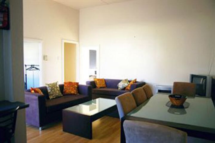 Room 7 of 13