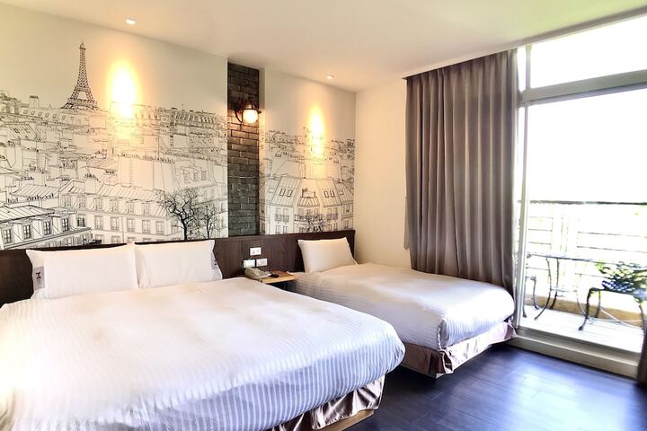 Room 12 of 55