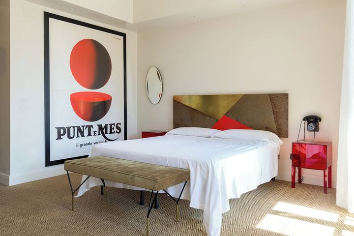Room 17 of 31