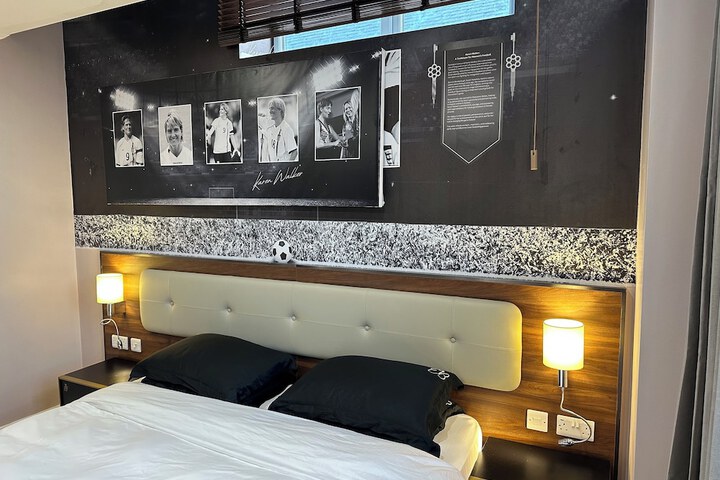Room 28 of 117