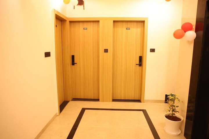 Room 3 of 5