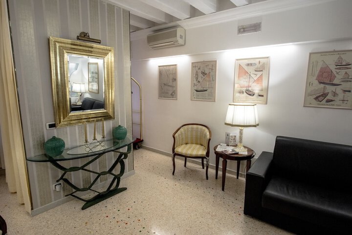 Lobby Photos