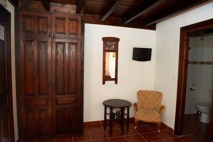 Room 26 of 52