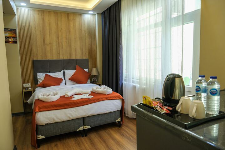 Room 54 of 73