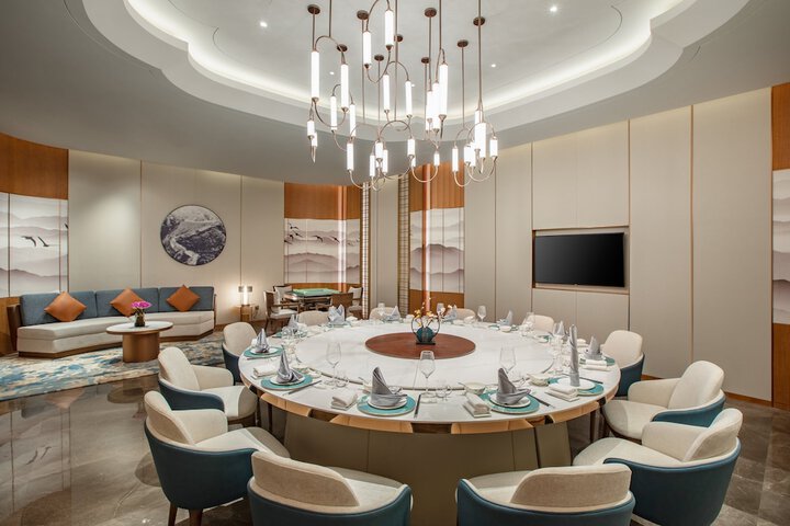 Dining 74 of 118