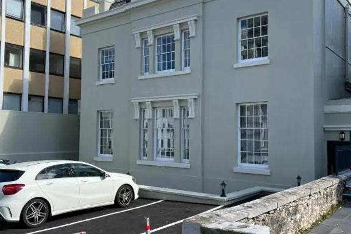 Photo of Lovely 1 Bed flat FREE PARKING* Hoe / Barbican Plymouth