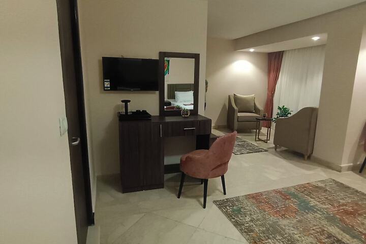 Room 41 of 125