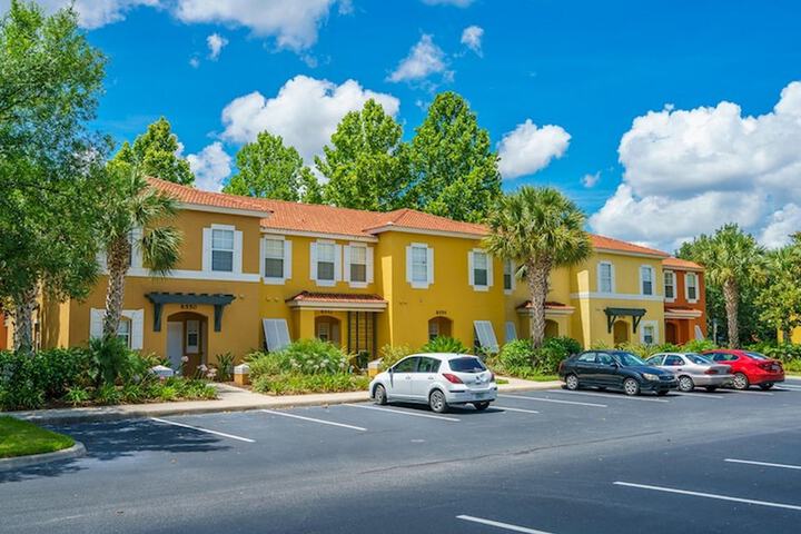 Property Grounds 25 of 25