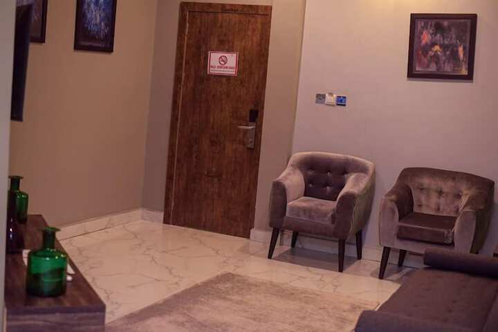 Room 5 of 56