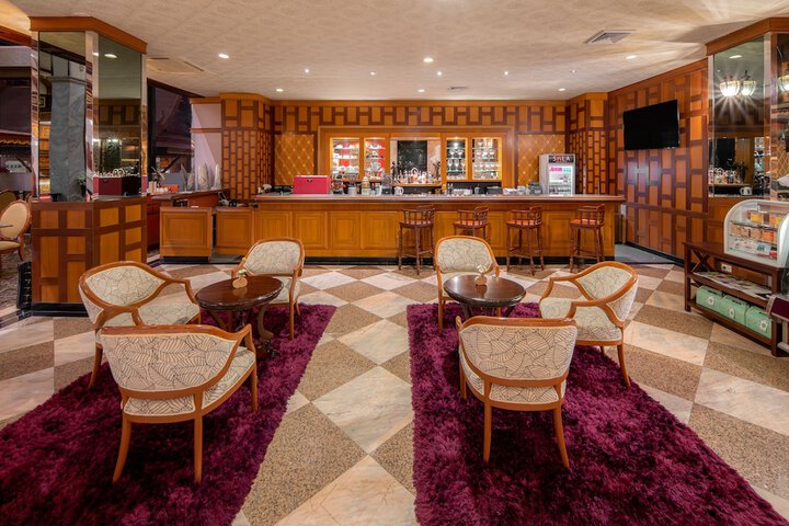 Hotel 50 of 54