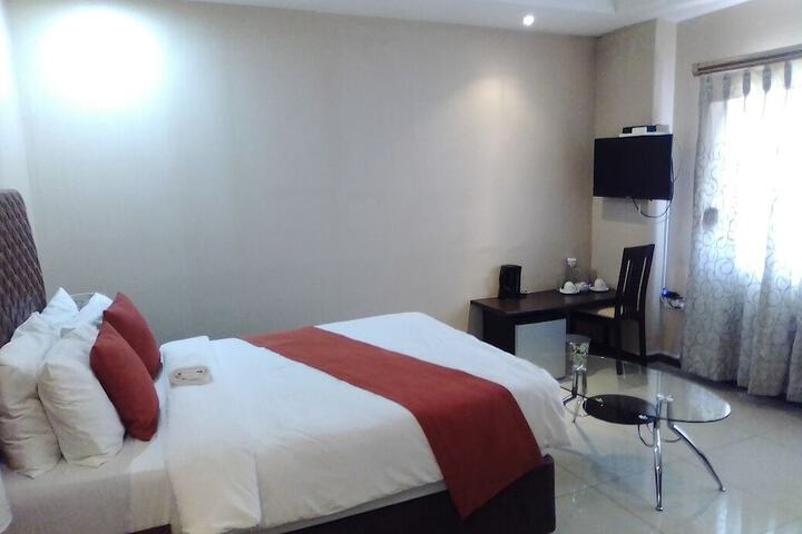 Room 19 of 22
