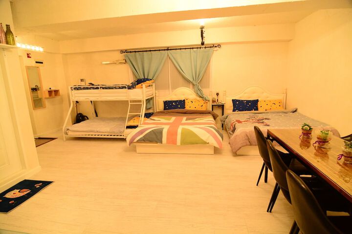 Room 26 of 264