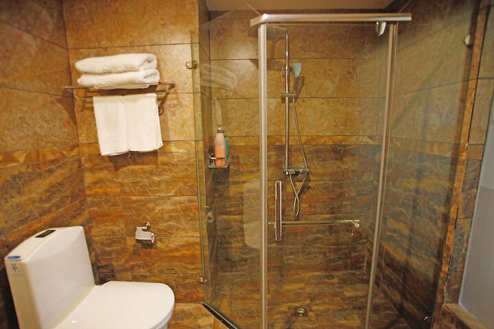 Room 60 of 69