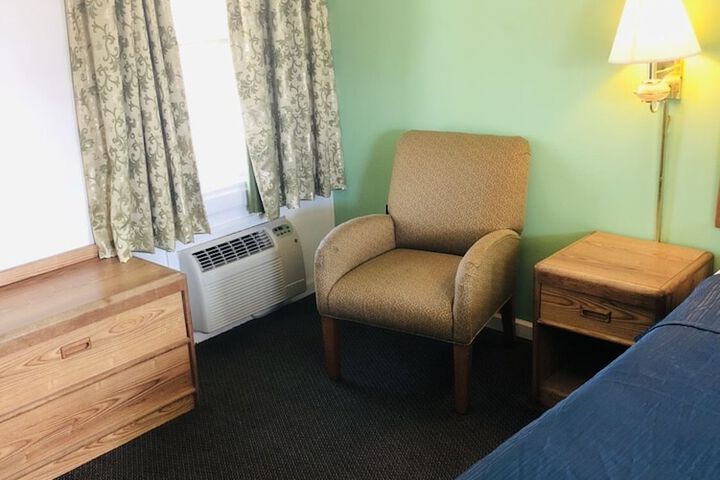 Room 3 of 14