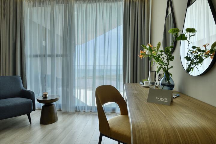 Room 21 of 101